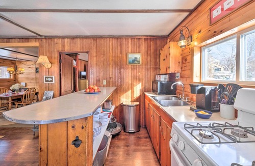 Rangeley Cabin | 8 Mi to Saddleback Ski Area: Cabin w/Fire Pit