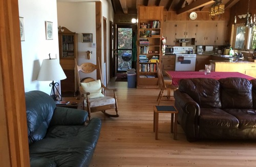 Sturgeon Bay House | 8 Miles Of Sand Beach To Explore ~ Outstanding Sunset Views Over The Lake!