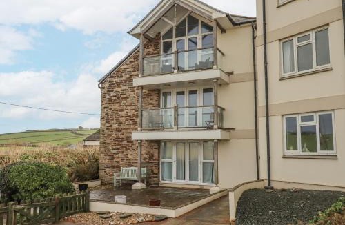 Burgh Island Apartment | 8 Thurlestone Rock