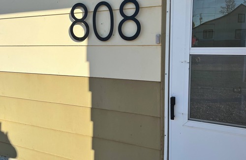 Britton House | 808 on 4th - Charming Family Home in the Heart of Town