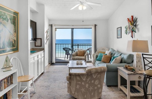 Seagrove Beach Apartment | 83 m² Apartment ∙ 2 bedrooms ∙ 7 guests