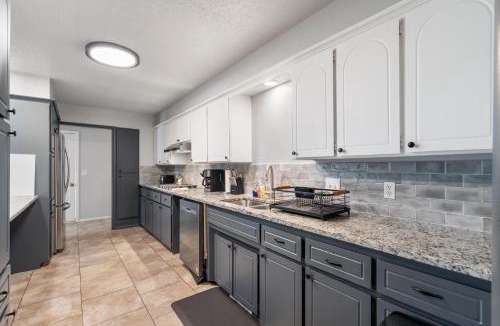 Central Oklahoma City House | 8BR Home Sleeps 14 Fenced Yard #RS