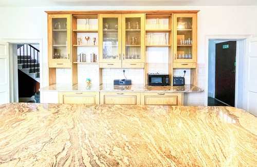 Kirknewton Cottage | 9 bedroom accommodation in Kirknewton, near Edinburgh