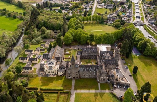 Fort Augustus Cottage | 9 THE MONASTERY WITH LOCH NESS VIEWS - sleeps 4 guests in 2 bedrooms