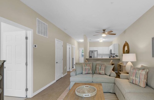 Seagrove Beach Apartment | 91 m² Apartment ∙ 2 bedrooms ∙ 6 guests