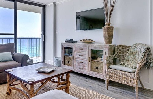 Seagrove Beach Apartment | 92 m² Apartment ∙ 2 bedrooms ∙ 6 guests