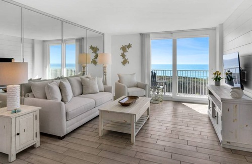 Seagrove Beach Apartment | 92 m² Apartment ∙ 2 bedrooms ∙ 6 guests