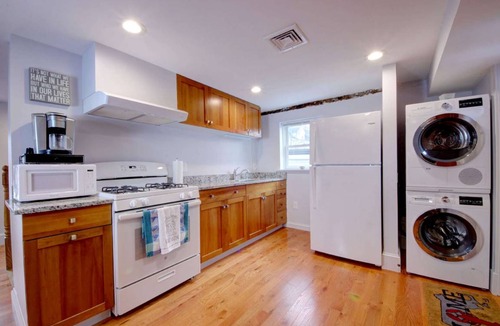 Marblehead Condo | 93 m² Condo ∙ 2 bedrooms ∙ 6 guests