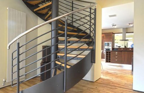 Newcastle-upon-Tyne Apartment | 93a Grey Street Apartments