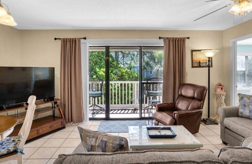 Seagrove Beach Apartment | 96 m² Apartment ∙ 3 bedrooms ∙ 6 guests
