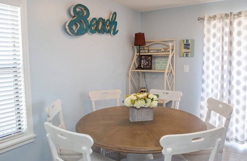 Seagrove Beach Apartment | 96 m² Apartment ∙ 3 bedrooms ∙ 8 guests