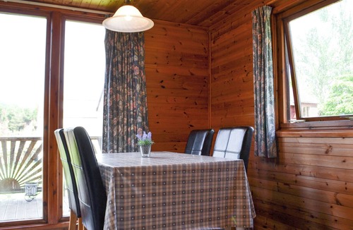 Banavie Cottage | A cosy well presented cedar wood lodge sitting at the foot of Ben Nevis.