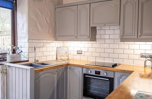 Castle Carrock Cottage | A cottage that sleeps 8 guests in 4 bedrooms