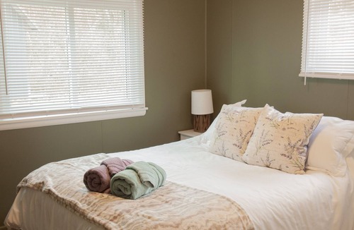 Traverse City House | A cozy little home off the beaten path yet close to