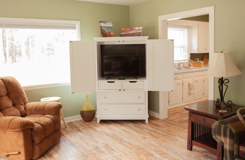Traverse City House | A cozy little home off the beaten path yet close to