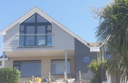 Mortehoe House | A large split level property with stunning across Woolacombe Bay
