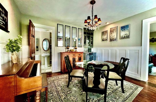 Dayton House | A Lux Hideaway in the Gem City