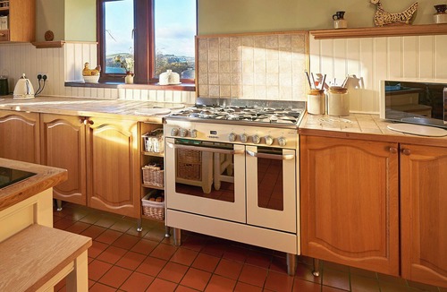 Kendal House | A Luxury barn conversion ideal for visits to the Lake District, accommodates 8