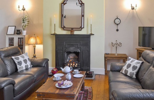 South Charlton Cottage | A period cottage within a short walk of Alnwick town centre.