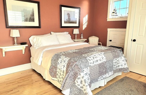 Central Bedeque Bed & Breakfast | A waterfront bed & breakfast that will have you waken to mesmerizing views.