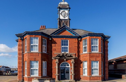 Hartlepool Apartment | Abdiel 5 · Bright & Modern Marina Apt | Newly Refurbished - Pass the Keys