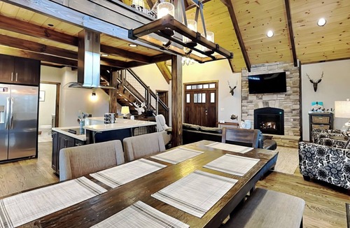 McHenry House | Above It All | Ski In/Ski Out, Near Golf, Marinas