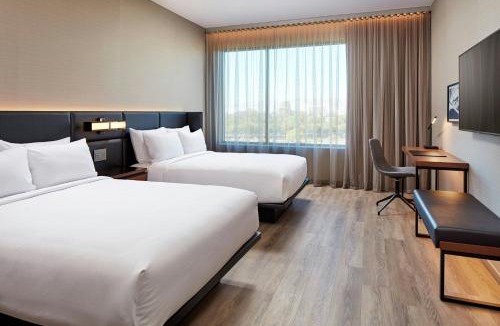 Lenexa Hotel | AC Hotel Lenexa City Center