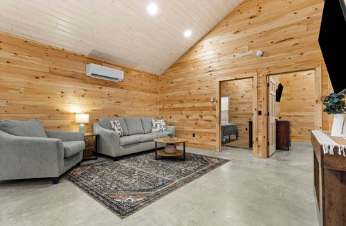 Trenton Cottage | Acadia Timber Cottages #45 - Minutes to Acadia National Park!