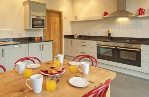 Tarbert Cottage | Achaglachgach Stables, Tarbert