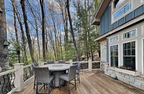 Oakland House | Acorn Cottage