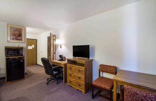 Medora Bed & Breakfast | Actual Driving 30 miles from Park And Medora Located near by Brewery &restaurant