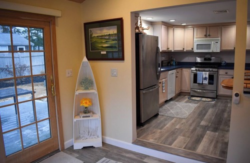 Bass River House | Adorable 3-Bedroom Beach House – Walk to South Middle Beach!