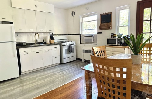 Westwood Apartment | Adorable Apartment,tPet Friendly, Close to Downtown and Hospitals