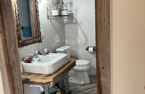 Petoskey RV Rental | Adorable little campground in Petoskey with river nature views