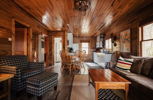 Manitowish Waters Cabin | Adventure from Lakeview Cabin, On MW Chain