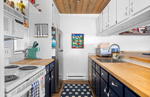 Glen Arbor Condo | Aerie at Gentle Winds
