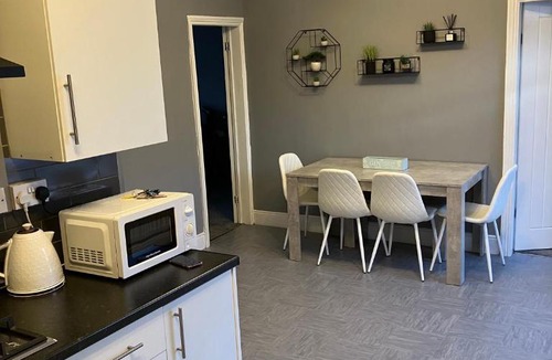 Sunderland Apartment | Affordable Luxury 2 Stunning apartment Sunderland close to City centre hospital Crown Works Studio and Nissan