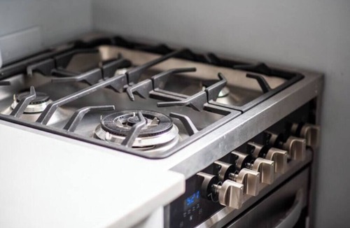 Central Northside Apartment | - AGH Walkable - Free Parking - Washer & Dryer -
