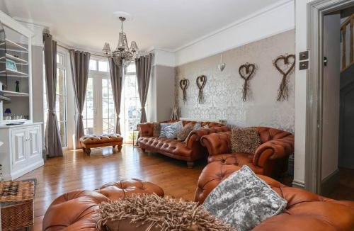 West Looe House | Albany