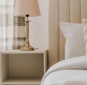Sunderland House | Alice - spacious 3 bedroom house contractor accommodation