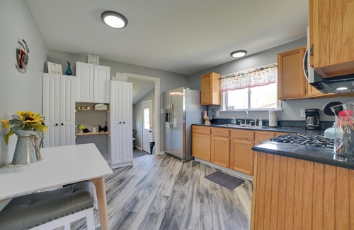Frederic Cottage | All-season Getaway in Frederic: Bring Your Pets!