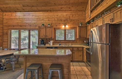 Nisswa Cabin | Alluring Nisswa Cabin on Gull Lake w/Fireplace!