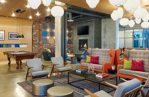 Downtown Louisville Hotel | Aloft by Marriott Louisville Downtown