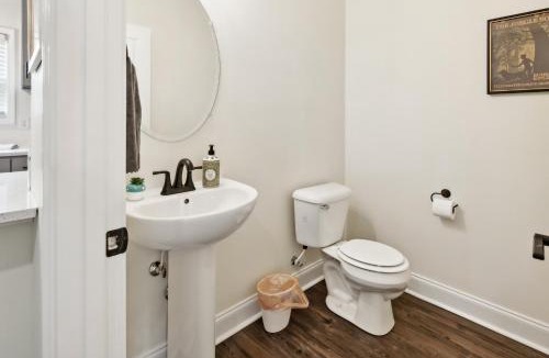 Clarksville Apartment | Alto O4 I Modern New Construction 2Bd Apartment