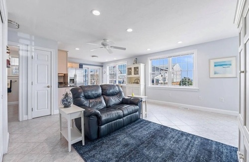 Wells Beach House | Amazing Beach House with Ocean Views - Just steps to Wells Beach