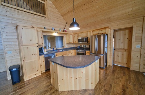 Outing Cabin | Amazing Cabin on Washburn Lake. Family friendly, gorgeous views, and fun for all