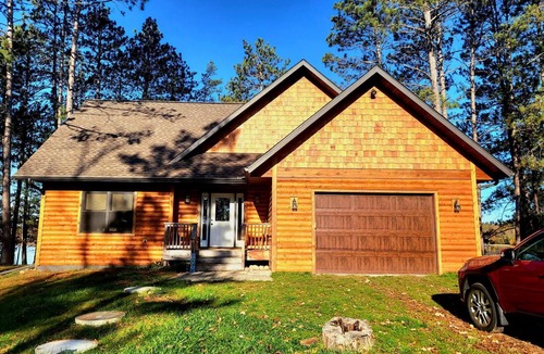 Outing Cabin | Amazing Cabin on Washburn Lake. Family friendly, gorgeous views, and fun for all