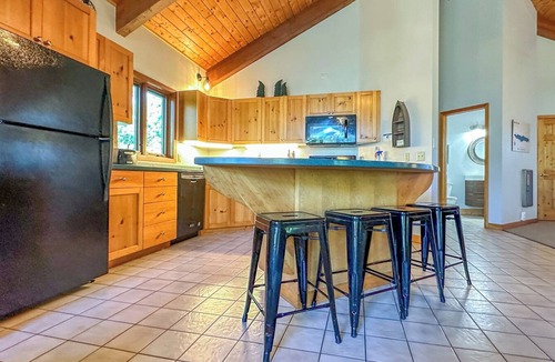 Grand Marais House | Amazing home for outdoor activities on Devil Track Lake, near Grand Marais, MN