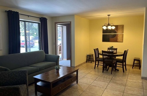 Wisconsin Dells Hotel | Amber's Inn & Suites