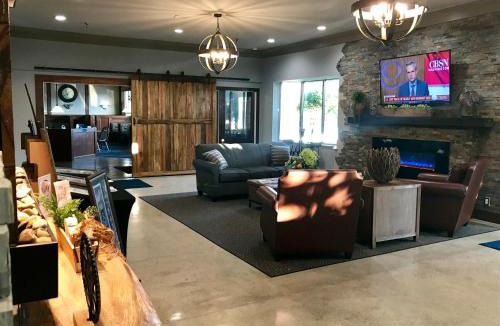North Kansas City Hotel | American Inn North Kansas City